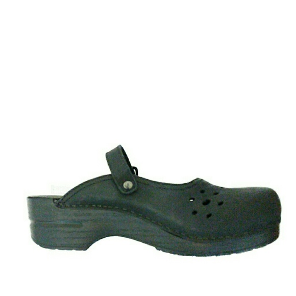 Dansko Shoes - Dansko brushed black vented Mary Jane slides sz 39